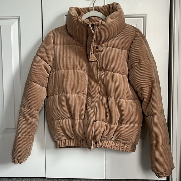 Puffer Jacket - Picture 6 of 9